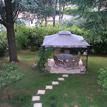 B&B Il Glicine Bedizzole Bagian luar foto
