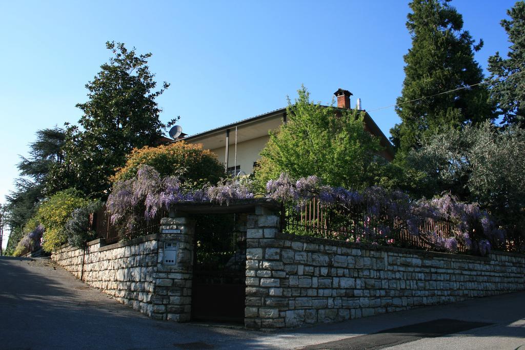 B&B Il Glicine Bedizzole Bagian luar foto