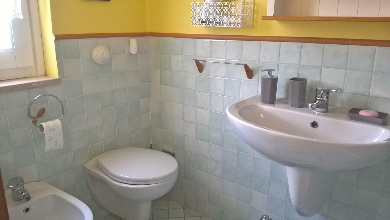 B&B Il Glicine Bedizzole Bagian luar foto